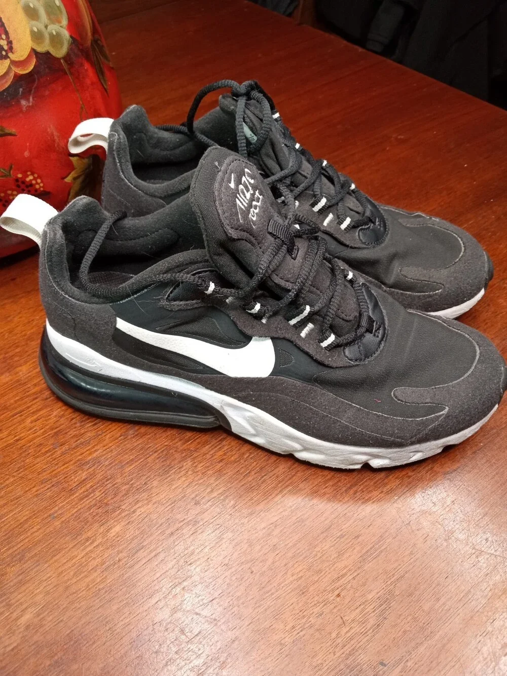 Nike Air Max 270 React Running Shoes Womens Size 6 Sneakers AT6174-004